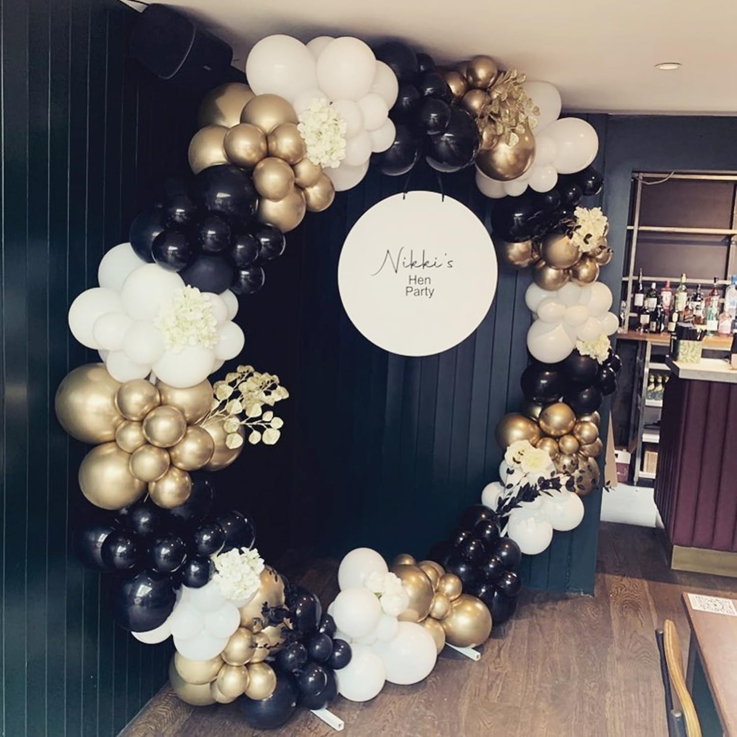 COKAOBE Black and Gold Balloon Garland Arch Kit, 124pcs Black White Metallic Gold Confetti Latex Balloons for Graduation Birthday Anniversary Wedding Engagements Baby Shower Party Decorations