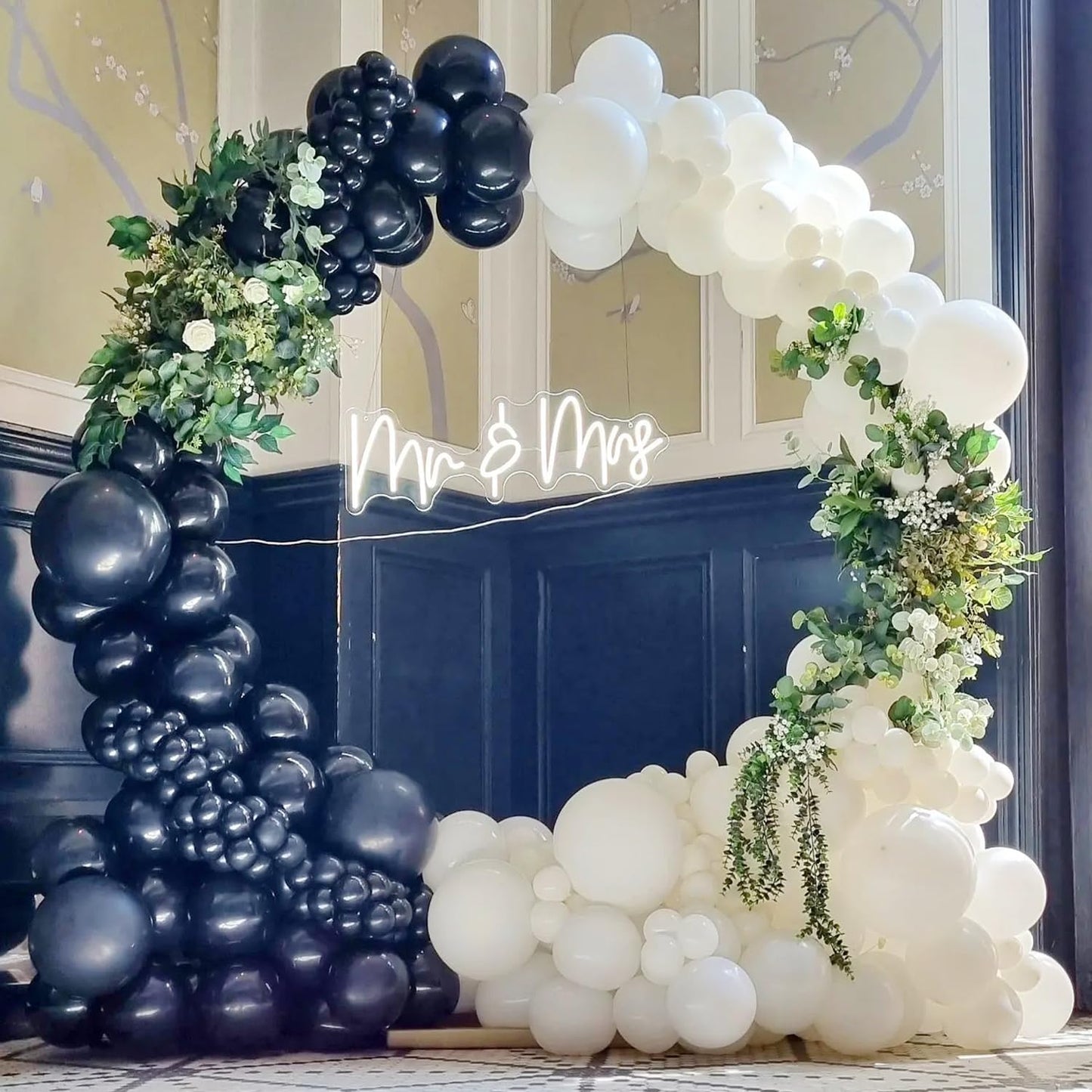 COKAOBE Black and White Balloon Garland Arch Kit, 124pcs White Black Confetti Latex Balloons for Baby Shower Birthday Graduation Wedding Engagements Anniversary Celebrations Party Decorations
