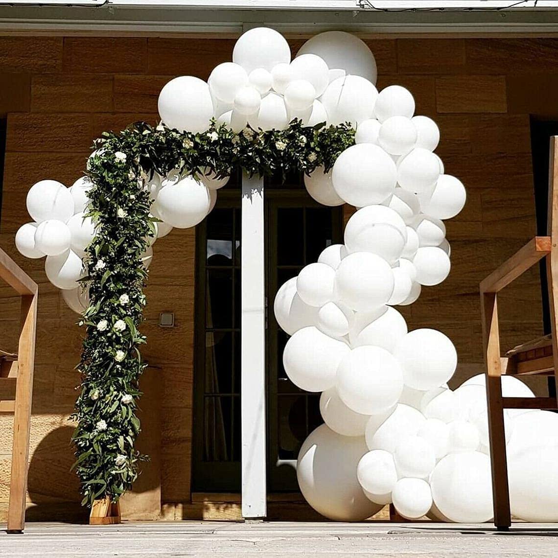 White Balloons